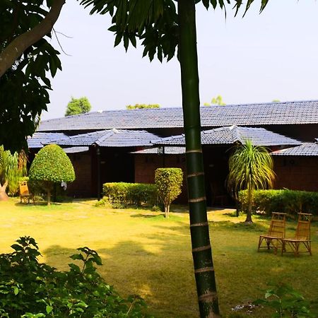 Anandvan Holiday Homes, Wai エクステリア 写真
