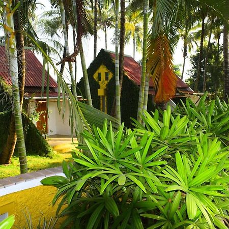 Anandvan Holiday Homes, Wai エクステリア 写真