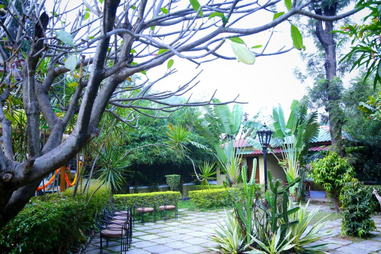 Anandvan Holiday Homes, Wai エクステリア 写真