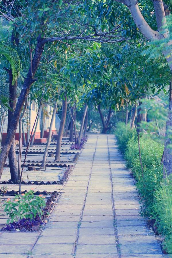 Anandvan Holiday Homes, Wai エクステリア 写真