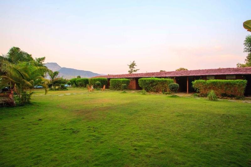 Anandvan Holiday Homes, Wai エクステリア 写真